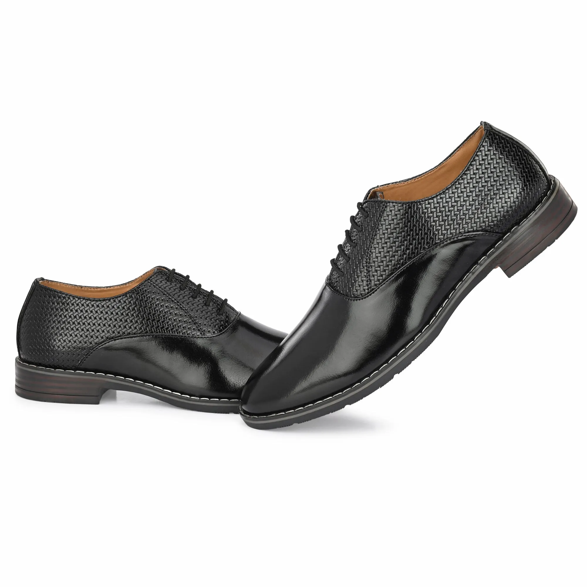 Attitudist Unisex Handcrafted Oxford Glossy Black Laceup Derby Shoes With Semi Chatai Design