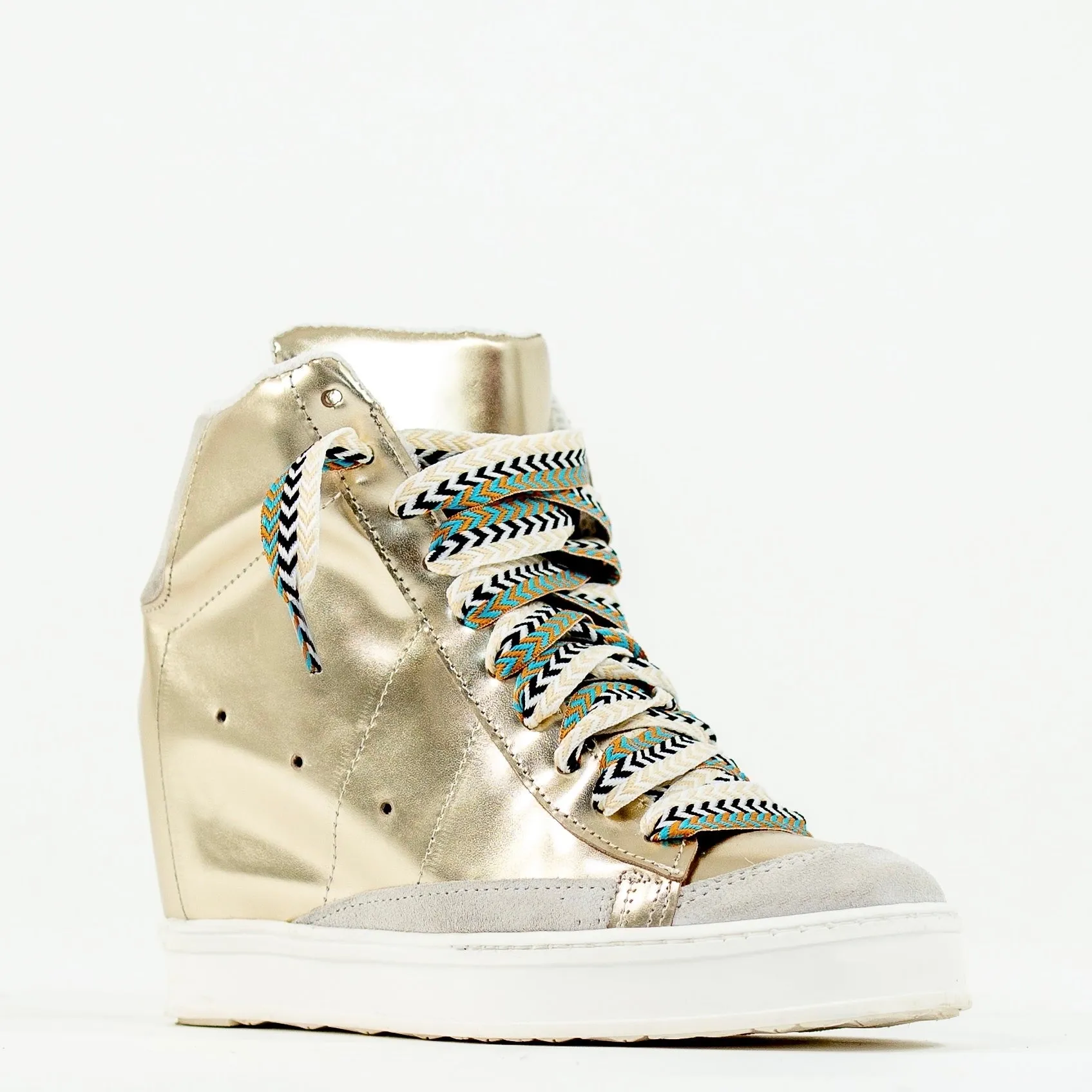 Fearless 2.0 Oro Wedge Sneaker