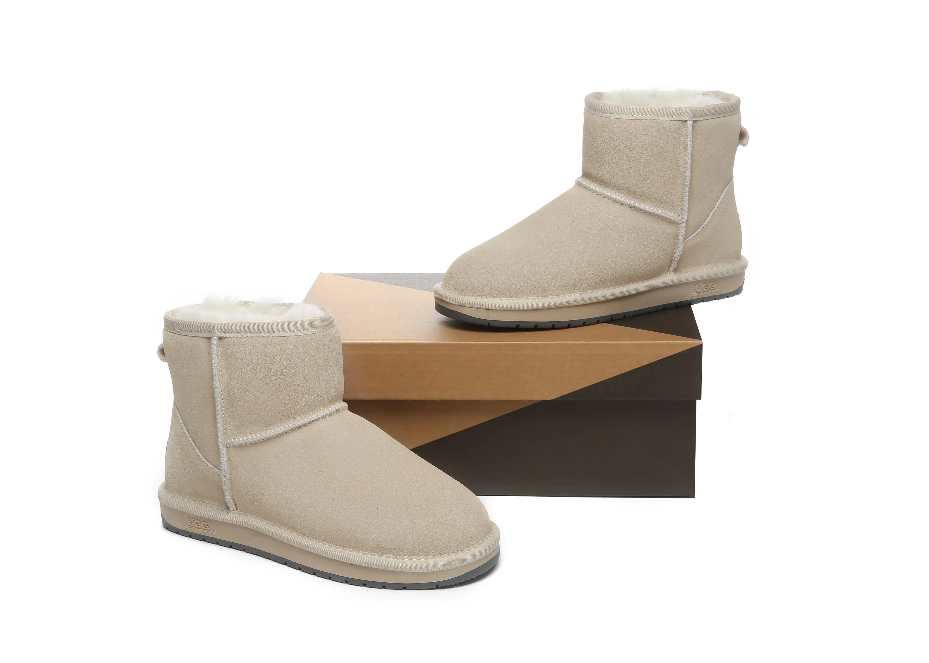 UGG Boots Women Men Sheepskin Wool Suede Mini Classic Boots